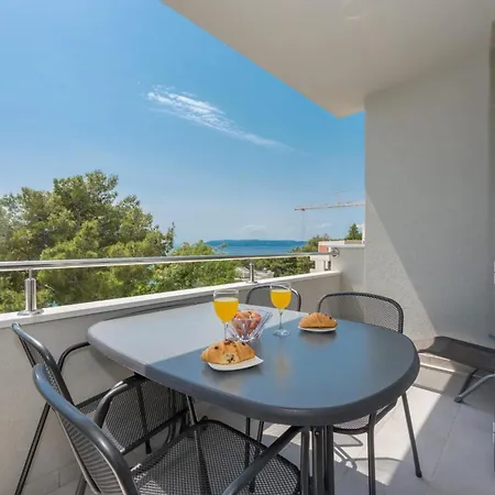By The Sea - 25383 Apartman